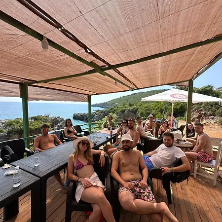 Aquariumm Campingplatz Himarë