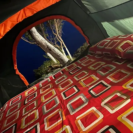 Aquariumm Campingplatz Himarë