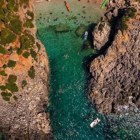 Aquarium 캠프장 *