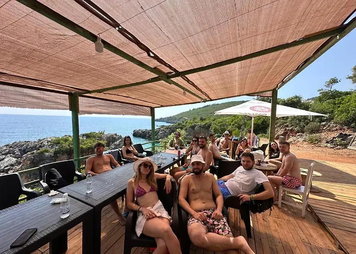 Aquarium Kamp alanı Himarë